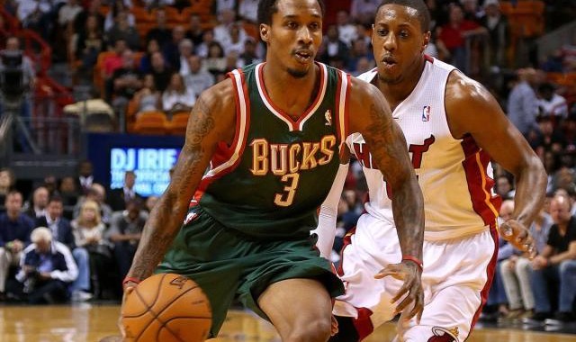 世界杯客户端更新下载-“雄鹿6场晋级”！从丑角到47年来首次总决赛之旅